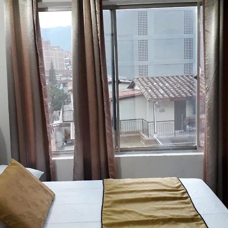 Hotel Recuerdos Del Estadio Medellín Kültér fotó