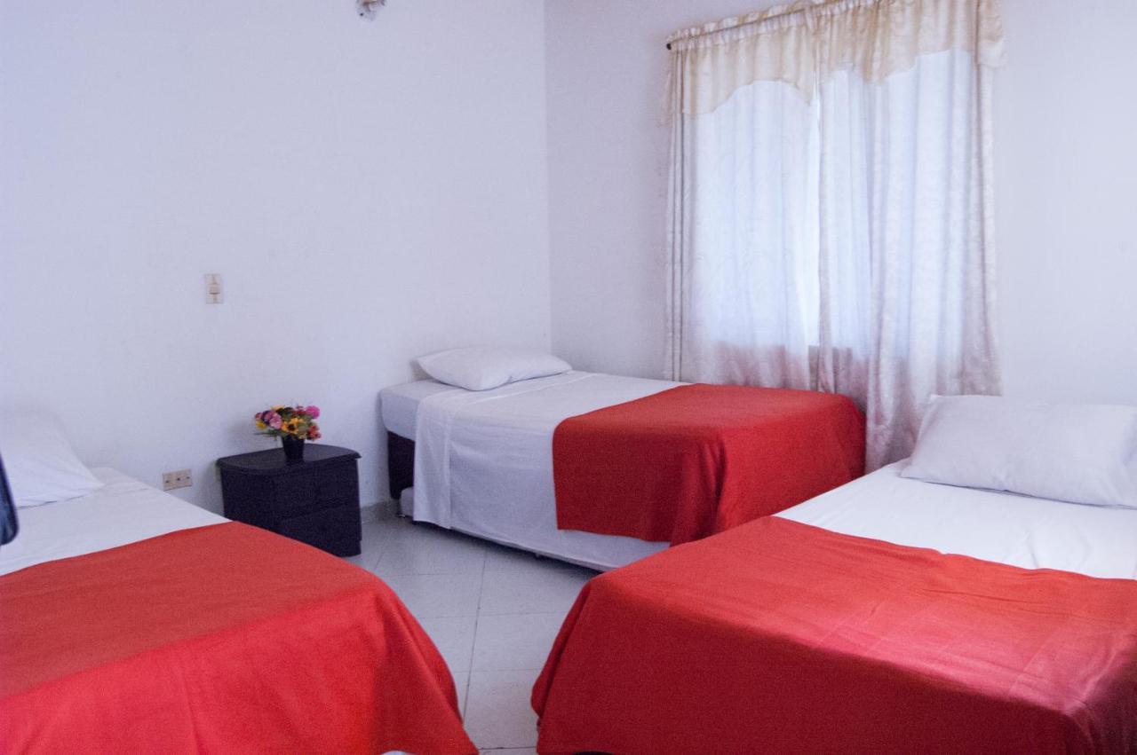 Hotel Recuerdos Del Estadio Medellín Kültér fotó