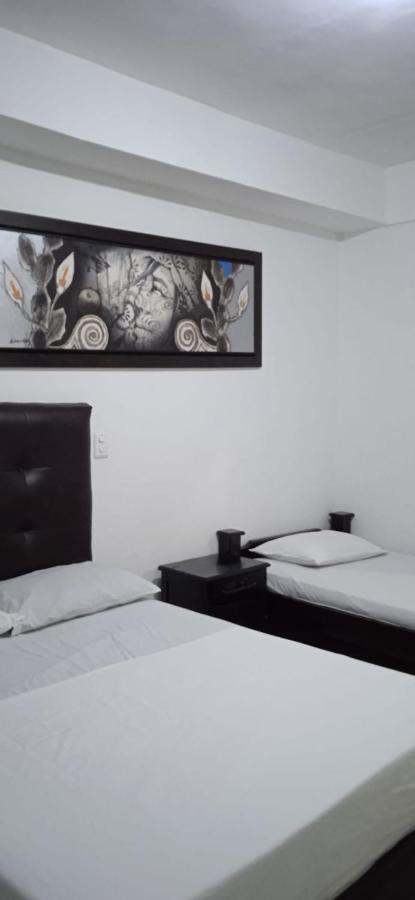 Hotel Recuerdos Del Estadio Medellín Kültér fotó