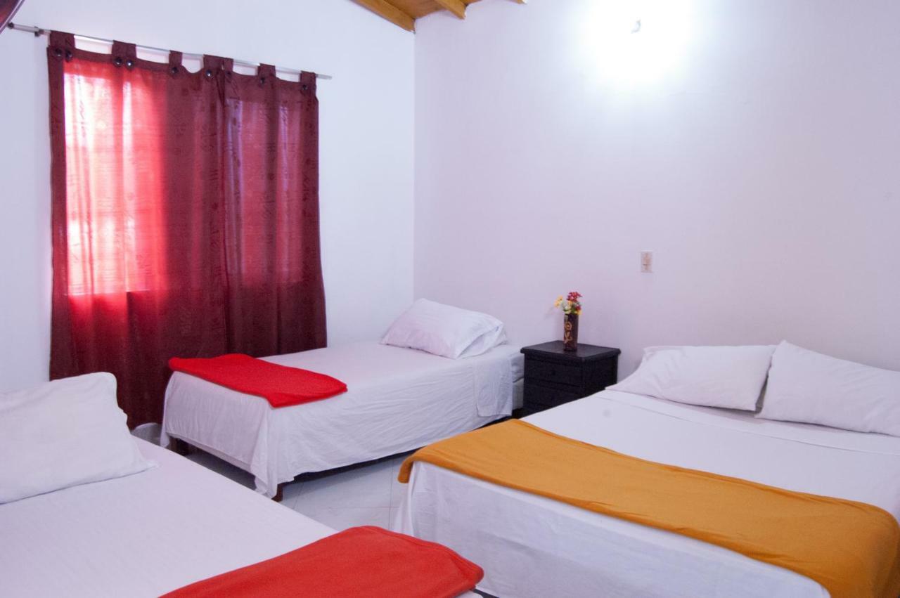 Hotel Recuerdos Del Estadio Medellín Kültér fotó